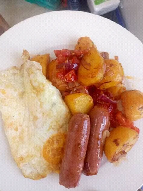 A hearty cooked breakfast