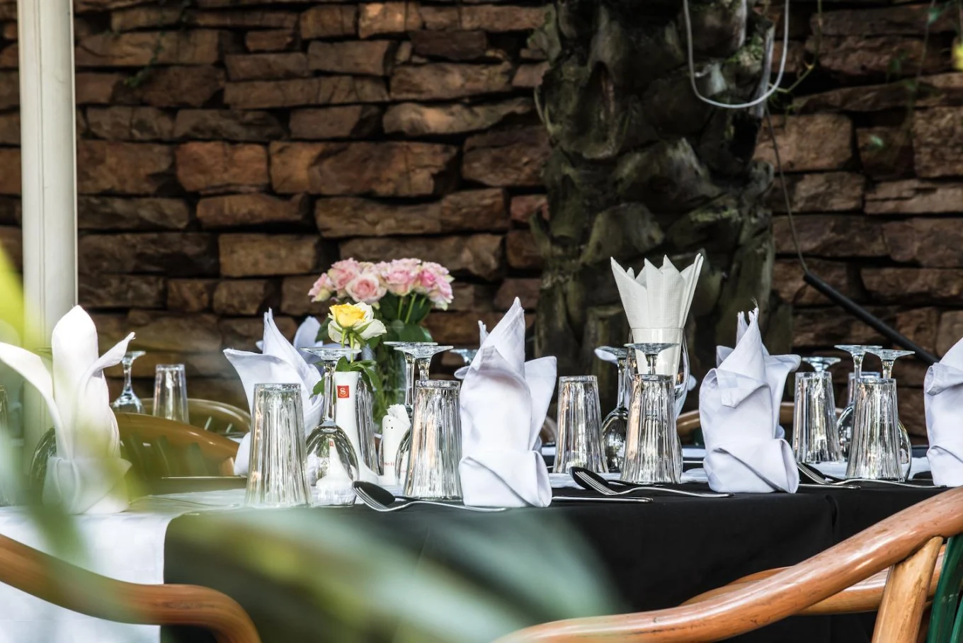 The garden restaurant at Tripplex Apartment Hotel